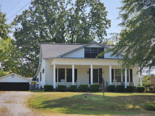 130 Bell Ln, Walnut, MS, 38683-8444 | Card Image
