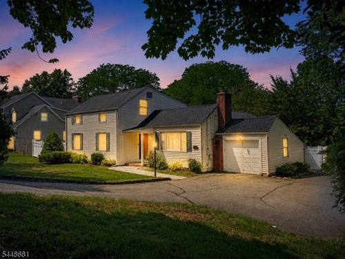 469 King George Rd, Basking Ridge, NJ, 07920-2807 | Card Image