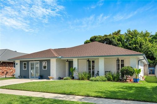 8021 Barocco Dr, Harahan, LA, 70123-4416 | Card Image