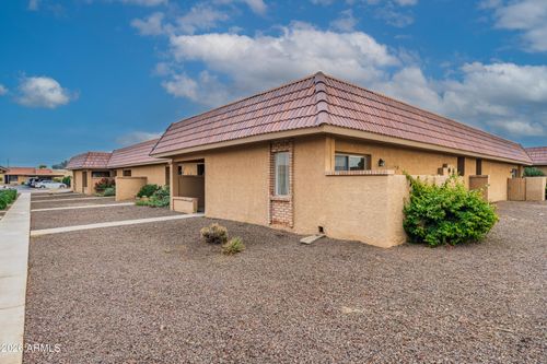 4-501 W Yukon Dr, Phoenix, AZ, 85027-3733 | Card Image