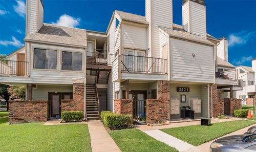 apt-205-3121 Sondra Dr, Fort Worth, TX, 76107-7706 | Card Image