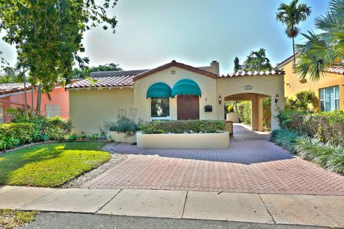 712 Navarre Ave, Coral Gables, FL, 33134-3763 | Card Image