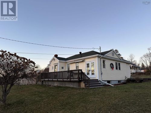 5815 Pictou Landing Rd, Trenton, NS, B0K1X0 | Card Image