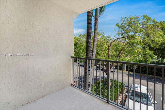 APT-217 - 7085 Nova Dr, Condo with 3 bedrooms, 2 bathrooms and null parking in Davie FL | Image 17