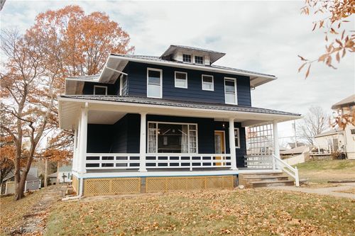 439 Oakland Blvd, Cambridge, OH, 43725-2021 | Card Image