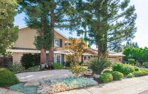 1414 La Grande Ave, Yuba City, CA, 95991-6516 | Card Image
