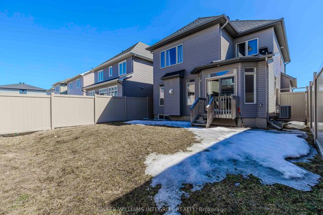 573 Bobolink Ridge, House other with 4 bedrooms, 4 bathrooms and 4 parking in Ottawa ON | Image 39