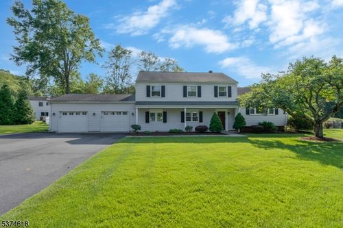 981 Chambers Ct, Bridgewater, NJ, 08807-1122 | Card Image