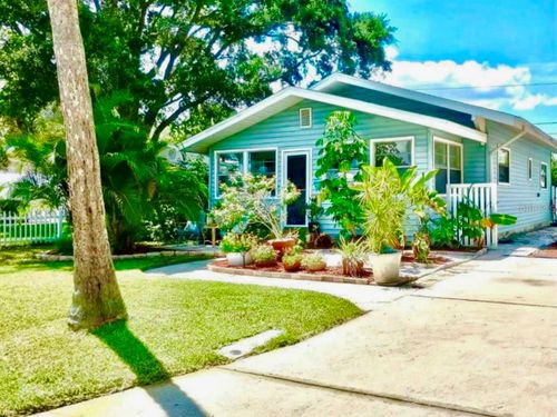 1757 New Hampshire Ave Ne, SAINT PETERSBURG, FL, 33703-3347 | Card Image