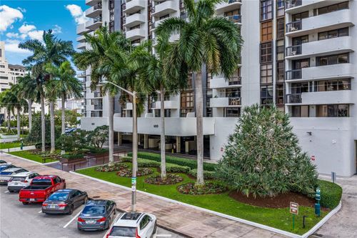apt-1205-600 Biltmore Way, Coral Gables, FL, 33134-7534 | Card Image