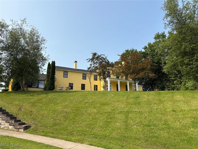 View of the house coming up Orchard Hill Circle | Image 27