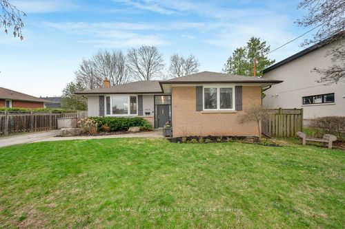 602 Stephens Cres, Oakville, ON, L6K1Y3 | Card Image
