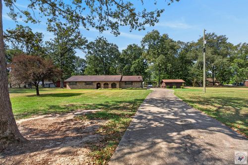 213 Andrews, Hooks, TX, 75561 | Card Image