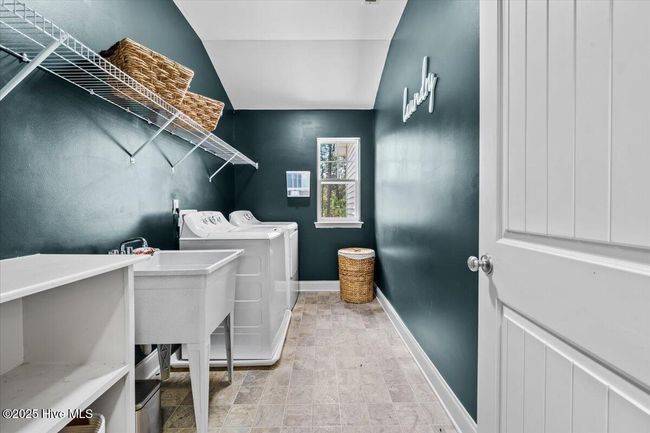 Laundry room | Image 23