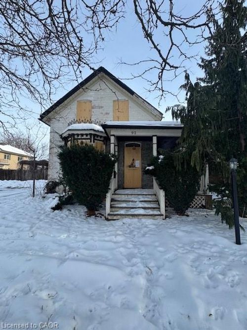 {{alt}} | Card Image