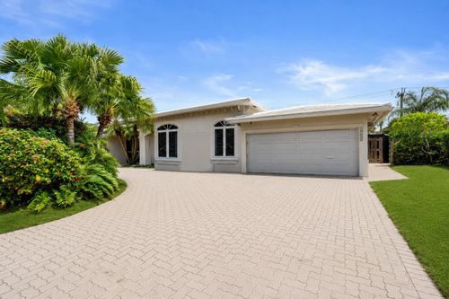2756 Ne 35th St, Fort Lauderdale, FL, 33306-1524 | Card Image