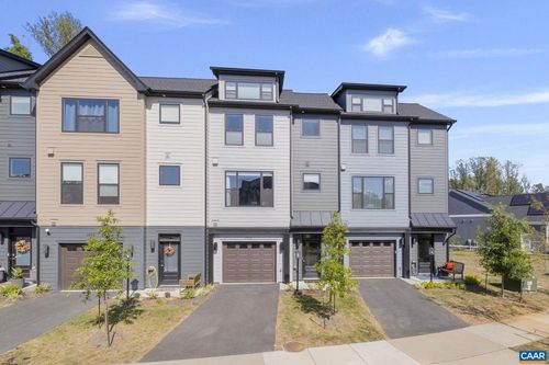 1810 Fowler St, CHARLOTTESVILLE, VA, 22901-3271 | Card Image