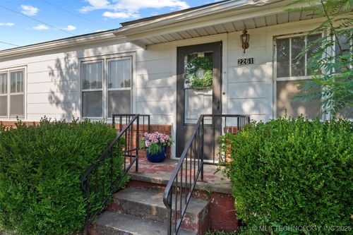 2261 S Osage Ave, Bartlesville, OK, 74003-6810 | Card Image