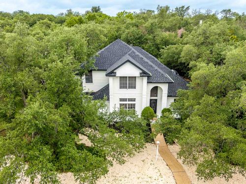 201 Timpanagos Dr, Lakeway, TX, 78734-4558 | Card Image