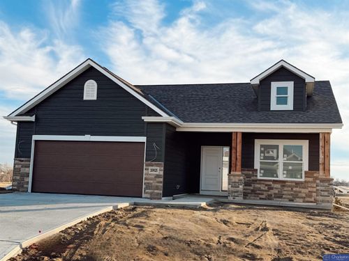 20925 Pinehurst Ave, Gretna, NE, 68028-5151 | Card Image