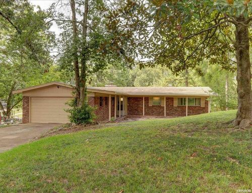 202 Little John Trl, Hot Springs, AR, 71913-7620 | Card Image