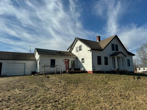 15 North Road, Detroit, ME, 04929 | Card Image