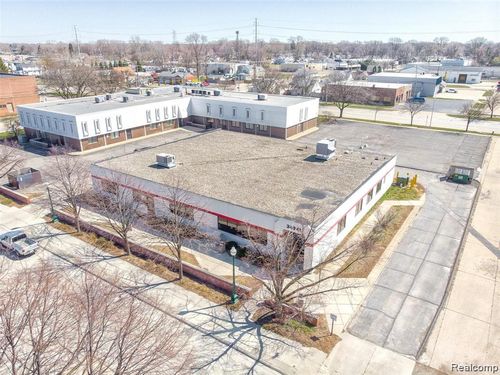 34841 Veterans Plz, Wayne, MI, 48184-1733 | Card Image