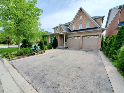89 Skywood Dr, Richmond Hill, ON, L4E4K8 | Card Image