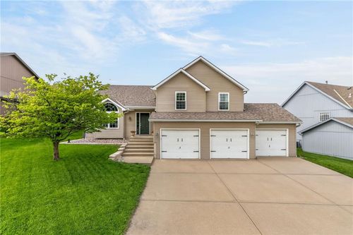 10722 N Lane Ave, Kansas City, MO, 64157-1249 | Card Image
