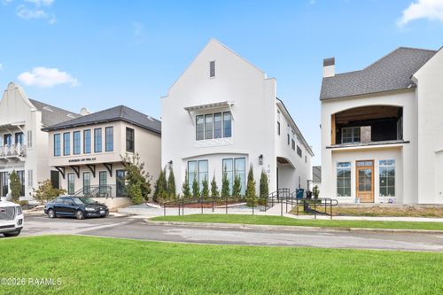 a-1013 Camellia Boulevard, Lafayette, LA, 70508 | Card Image