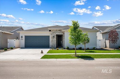 3792 N Costa Madera Way, Star, ID, 83669-1135 | Card Image