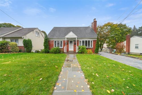 31 Blanchard Ave, Dobbs Ferry, NY, 10522-1531 | Card Image