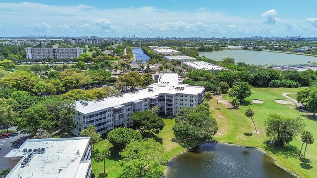 APT-503 - 4020 W Palm Aire Dr, Condo with 3 bedrooms, 3 bathrooms and null parking in Pompano Beach FL | Image 49