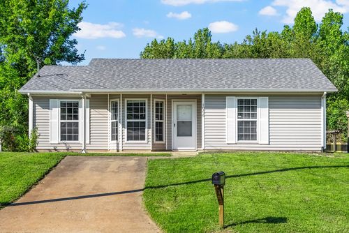 1066 Shadow Ridge Ave, Oak Grove, KY, 42262-9220 | Card Image