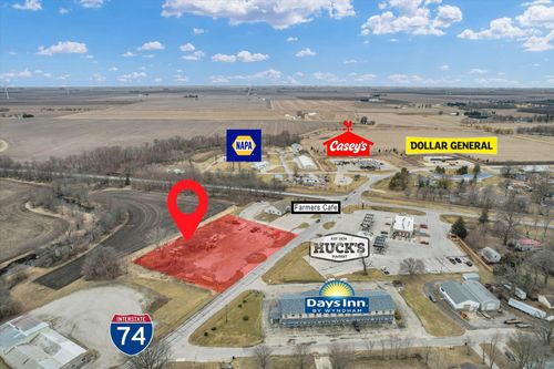 940 W Clinton Ave, Farmer City, IL, 61842-1301 | Card Image