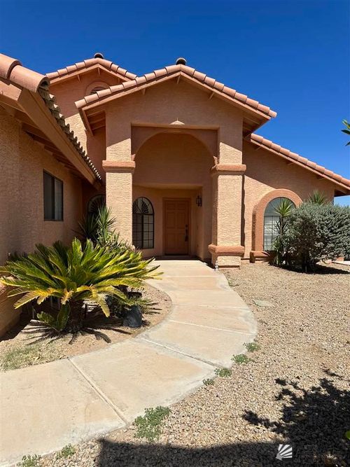 1180 W 36th Ln, Yuma, AZ, 85365-4581 | Card Image