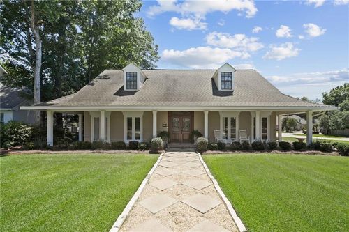 57 Magnolia Ridge Dr, Madisonville, LA, 70447-9791 | Card Image