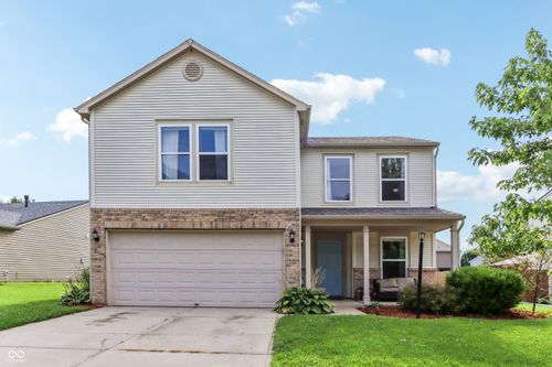 354 Parkview Dr, Danville, IN, 46122-9038 | Card Image
