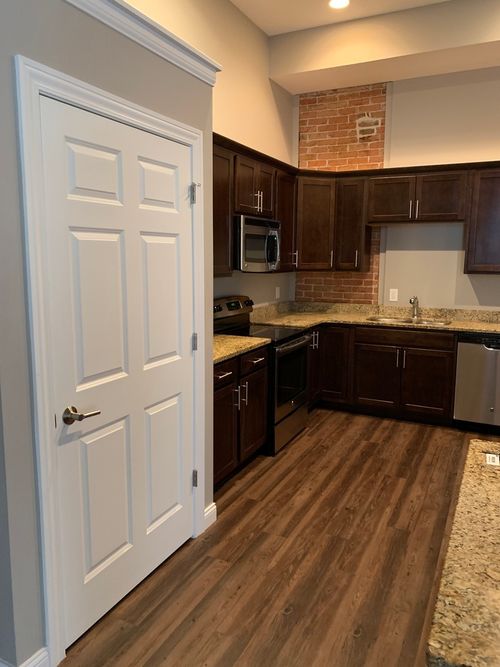 apt-203-1534 River Dr, Moline, IL, 61265-1350 | Card Image