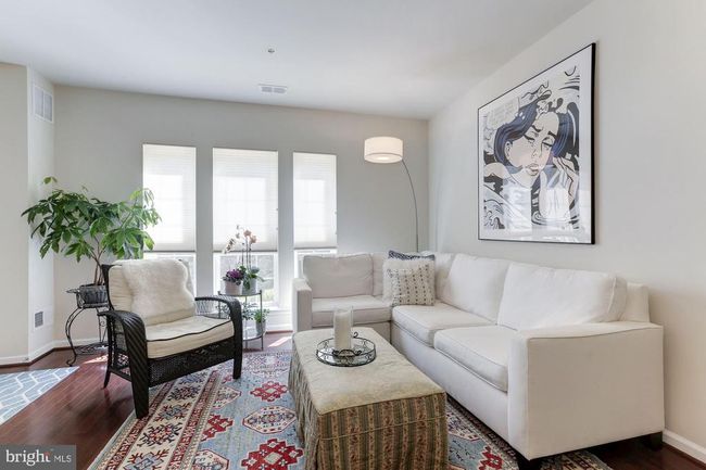 20586 Geddes Ter, Townhouse with 3 bedrooms, 3 bathrooms and null parking in ASHBURN VA | Image 9