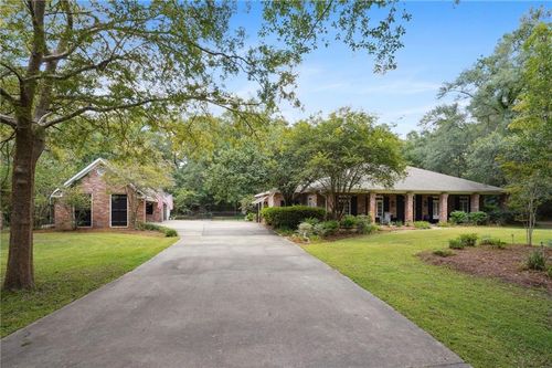 102 Lefleur Dr, Slidell, LA, 70460-3240 | Card Image