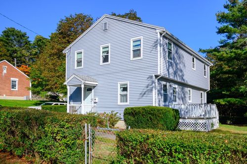 13 Hemlock Rd, Hingham, MA, 02043 | Card Image