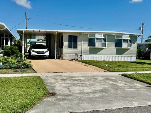 4455 Meadow View Dr, Boynton Beach, FL, 33436-2619 | Card Image