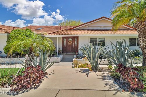 1117 Woodridge Ave, Thousand Oaks, CA, 91362-2057 | Card Image