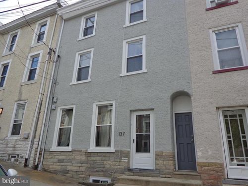 137 Jamestown St, PHILADELPHIA, PA, 19127-1612 | Card Image