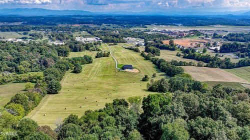 2188 Highway 75, Blountville, TN, 37617-5832 | Card Image