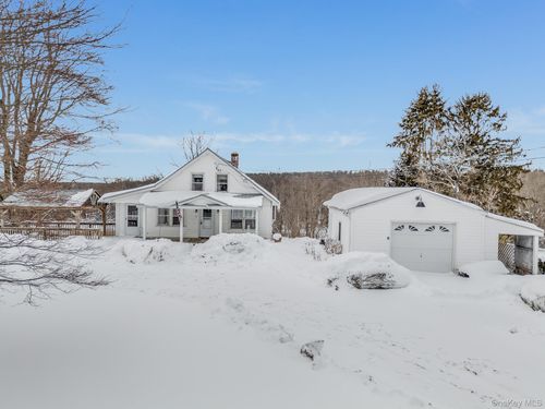 81 Verbank Rd, Millbrook, NY, 12545-6003 | Card Image