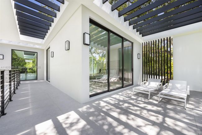 3670 Avocado Ave, House other with 5 bedrooms, 6 bathrooms and null parking in Miami FL | Image 15