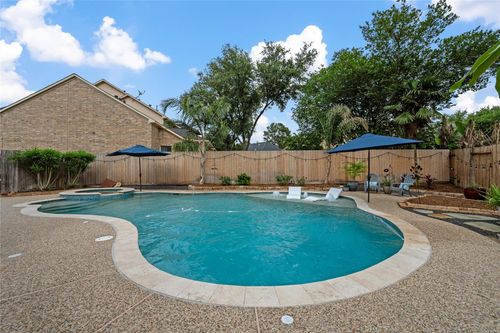2227 Harvest Creek Ct, Kingwood, TX, 77345-1985 | Card Image