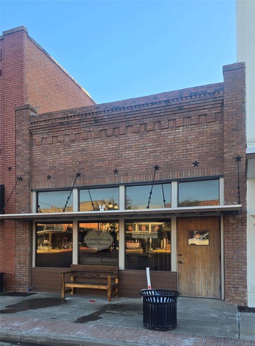 103 Mckinney St, Farmersville, TX, 75442-2213 | Card Image